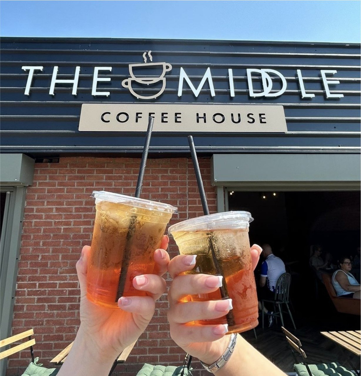 The Middle Coffee House Signage
